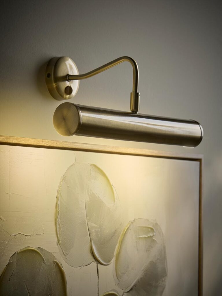 ss26 1352885 lighton